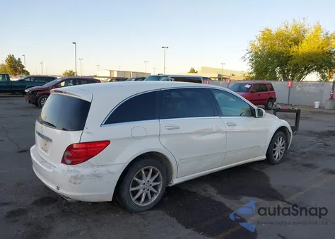 2006 Mercedes-Benz R 350 4Matic z USA, uszkodzony, nr VIN 4JGCB65E26A010042